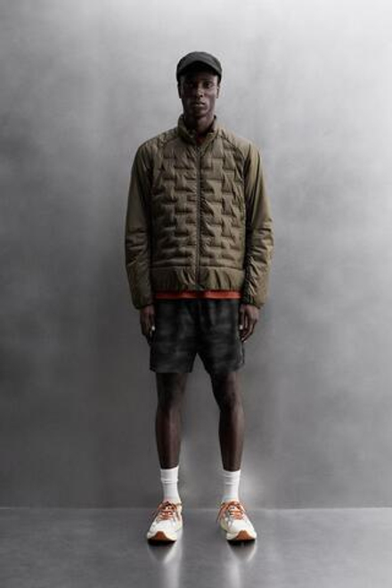 ZARA СТЕГАНАЯ БЕГОВАЯ КУРТКА С ПУХОВЫМ НАПОЛНИТЕЛЕМ, ТЕМНО-КОРИЧНЕВЫЙ