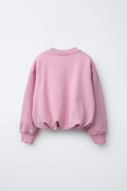 ZARA УКОРОЧЕННАЯ ТОЛСТОВКА ОБЪЕМНОГО КРОЯ С НАШИВКОЙ, РОЗОВЫЙ