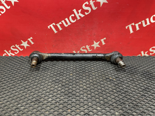 Стойка переднего стабилизатора