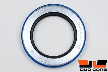 Армированная манжета (Сальник) RE65591 John Deere