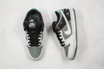 Nike SB Dunk Low VX1000