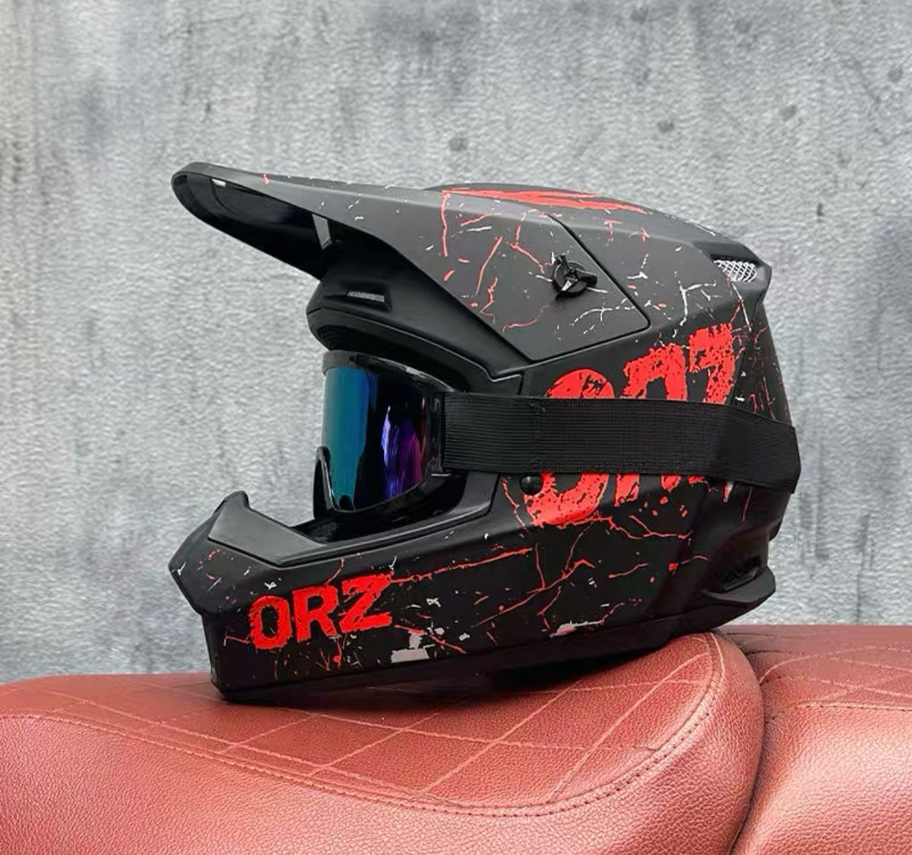 Шлем ORZ 3C черный, красный