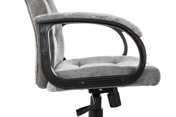 Кресло руководителя Бюрократ CH 002 серый Light-19 крестов. пластик