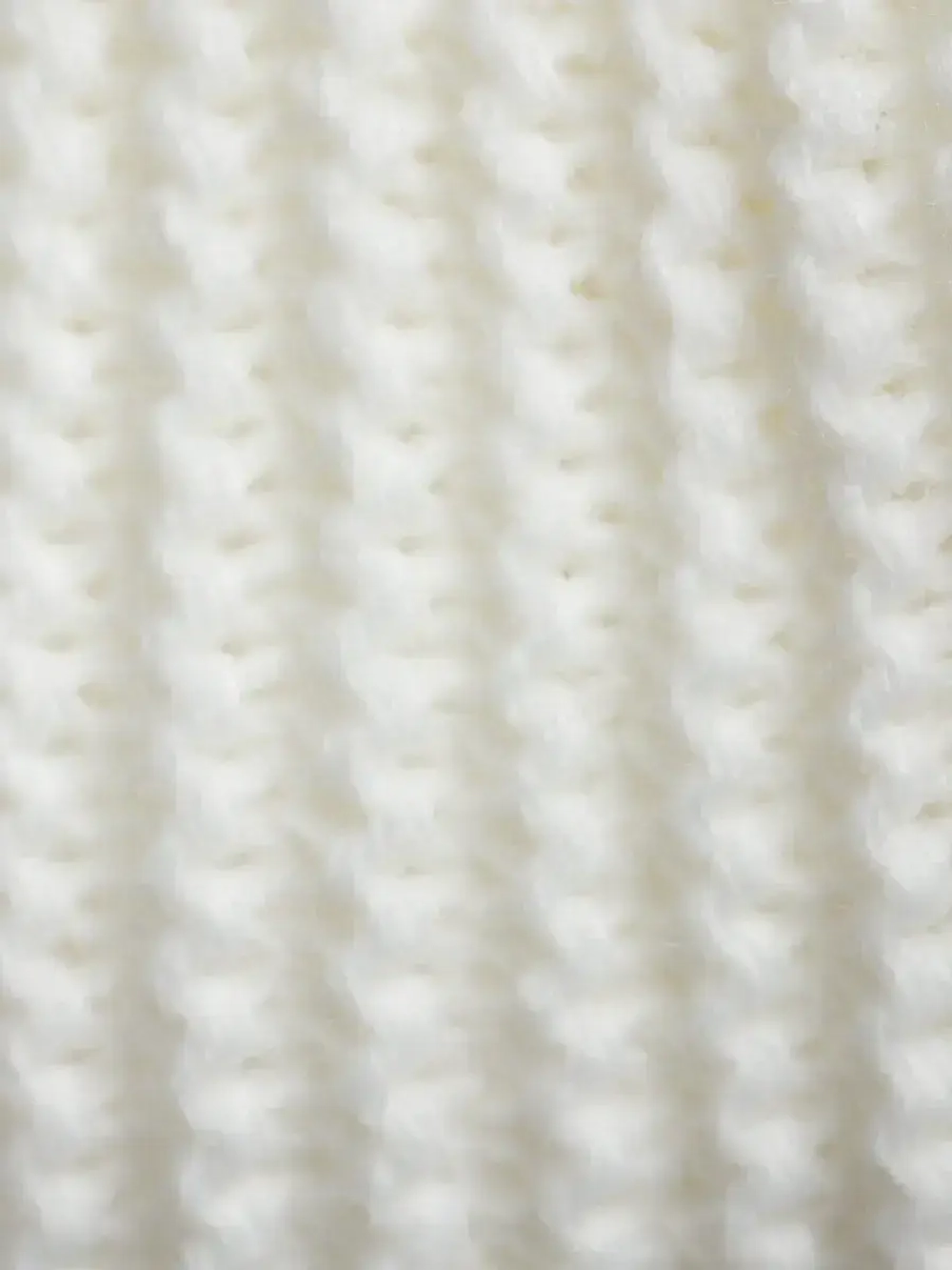 Шапка для девочки осенняя и снуд вязаный