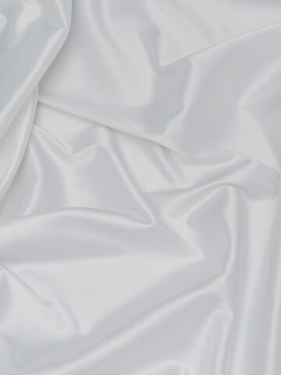 Атлас стрейч теплый белый глянцевый метражом