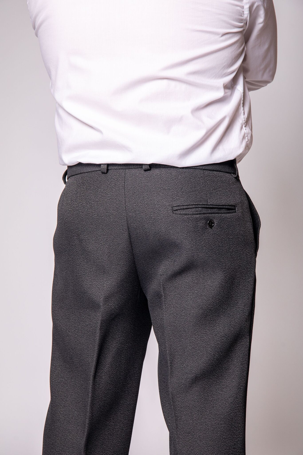 Брюки мужские классические классика строгие офисные офис теплые толстые утепленные костюмные костюмка серые темно-серые прямые нарядные зимние шерсть великан гигант большой шерстяныеразмер 62 124