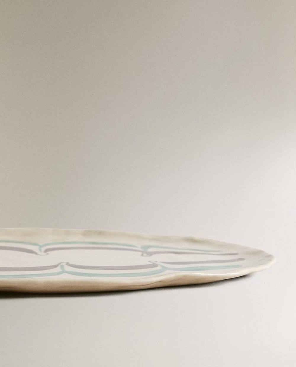 ZARA HOME СЕРВИРОВОЧНОЕ БЛЮДО ИЗ КЕРАМИКИ, ЗЕЛЕНЫЙ