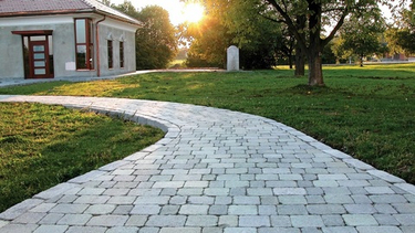 Инструкция по уходу и эксплуатации тротуарной плитки