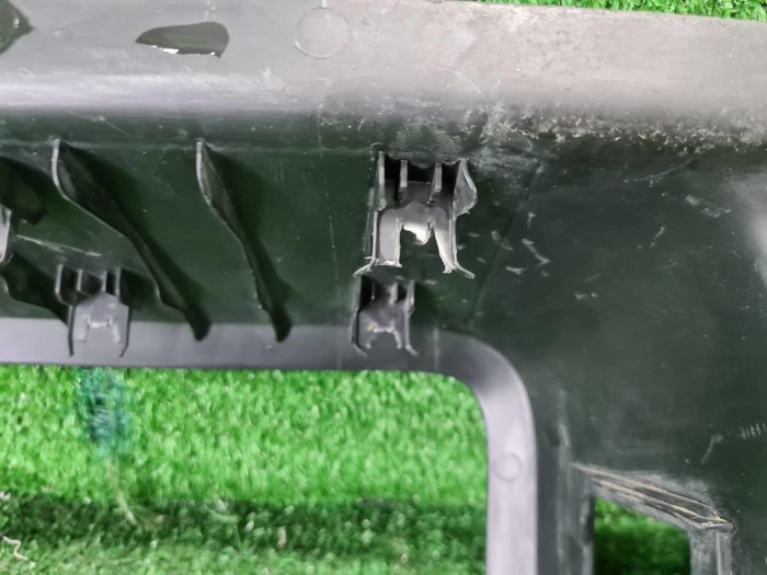 Накладка заднего бампера верхняя Mercedes X W470 (2017-2020)