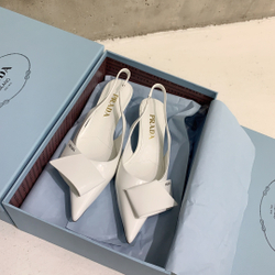 Prada Pumps