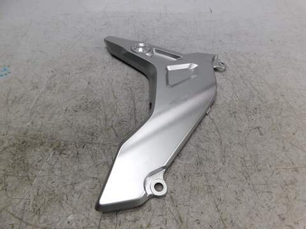 Пластик боковой правый Honda NC750X RH09 83531-MKW-D0