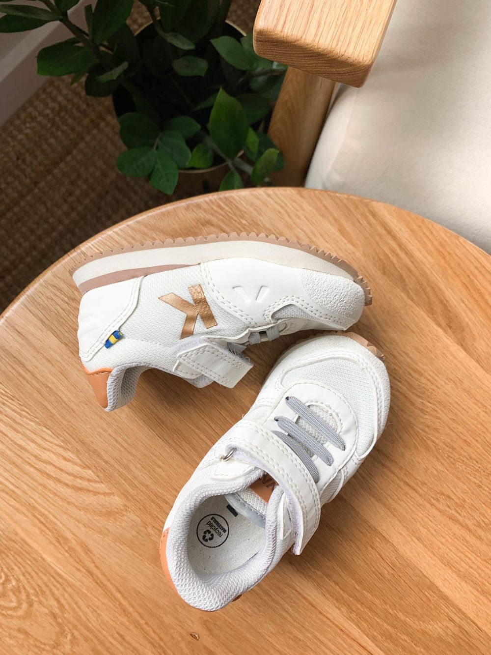 Кроссовки Kavat