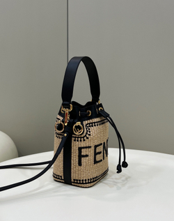 Fendi Mon Tresor 18 cm