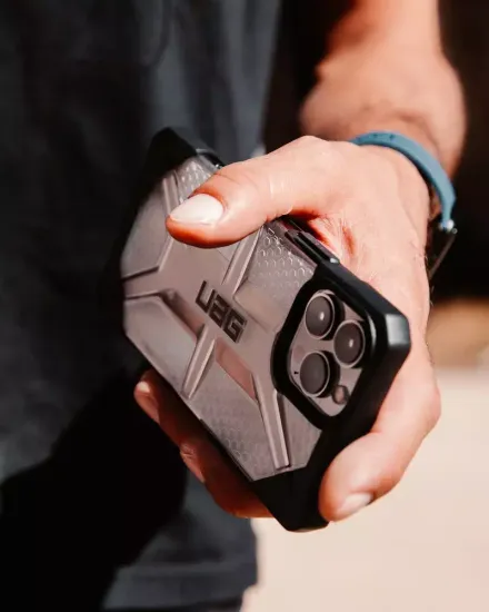 Чехол Uag Plasma для iPhone 14 Pro 6.1", цвет тонированный (Ash)