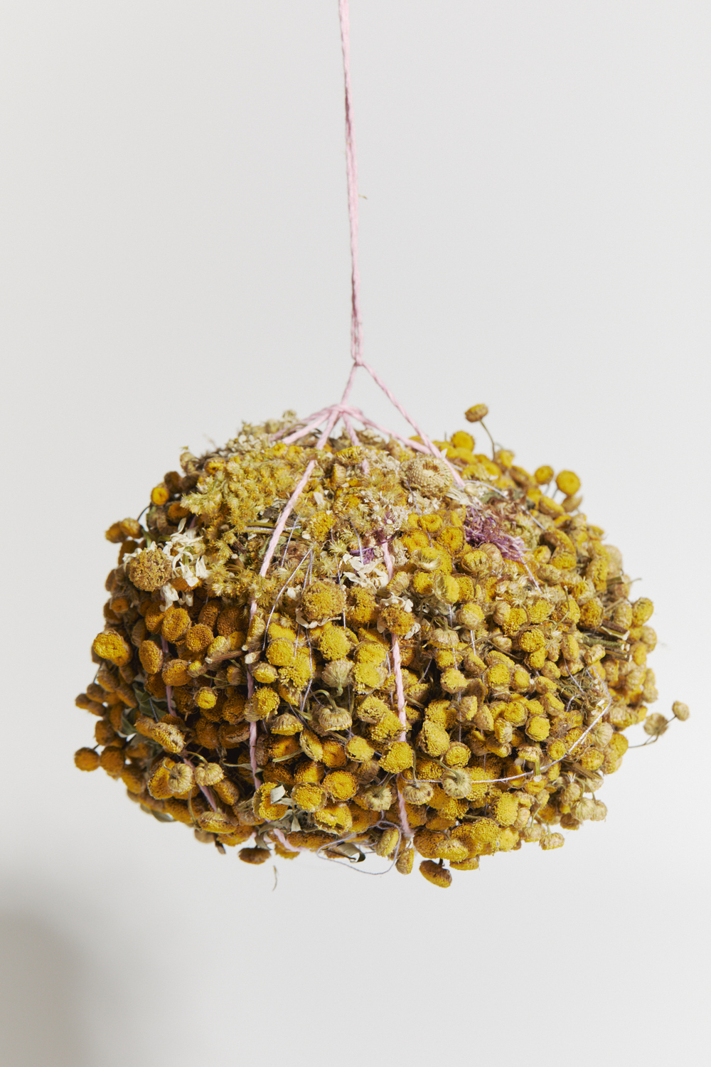 Шар для ванны из трав и цветов L