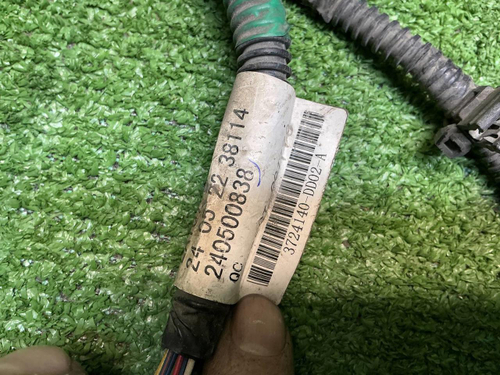 Проводка переднего бампера Hongqi HS5 (2019-н.в.)