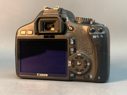 Canon 550D Kit 18-55 19000 кадров