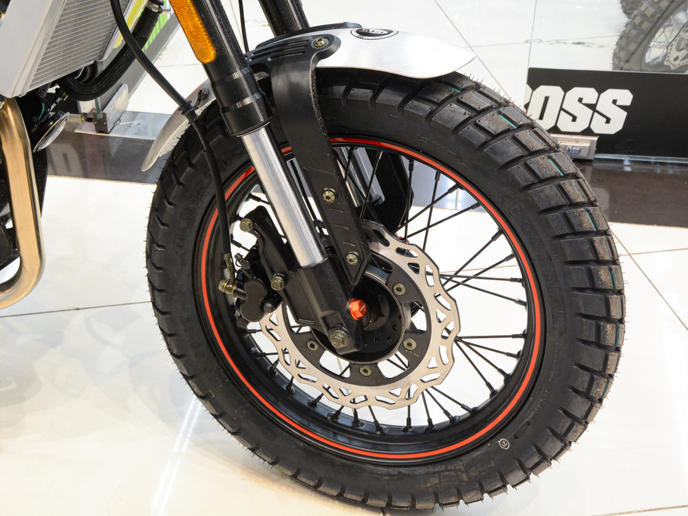 Мотоцкил FUEGO SCRAMBLER LUX 300 ПТС (красный)