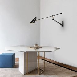 Настенный светильник GENESIS