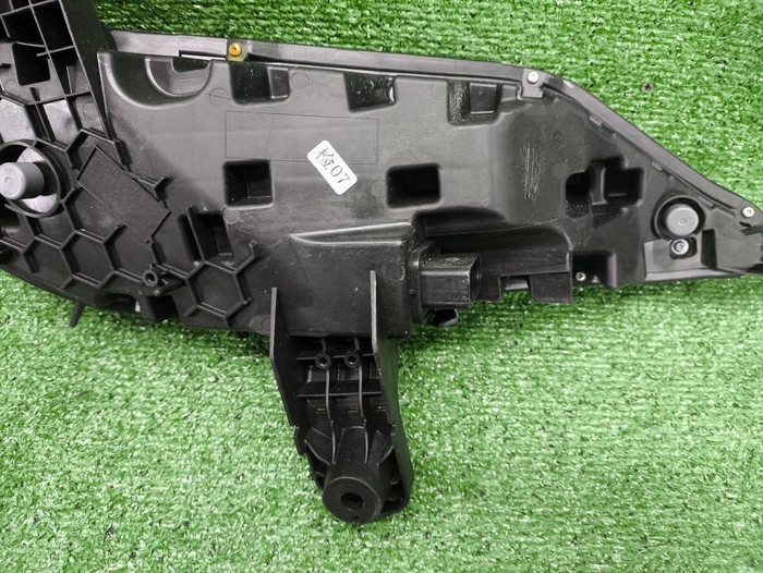 ДХО правый Zeekr 001 (2021-н.в.) LED