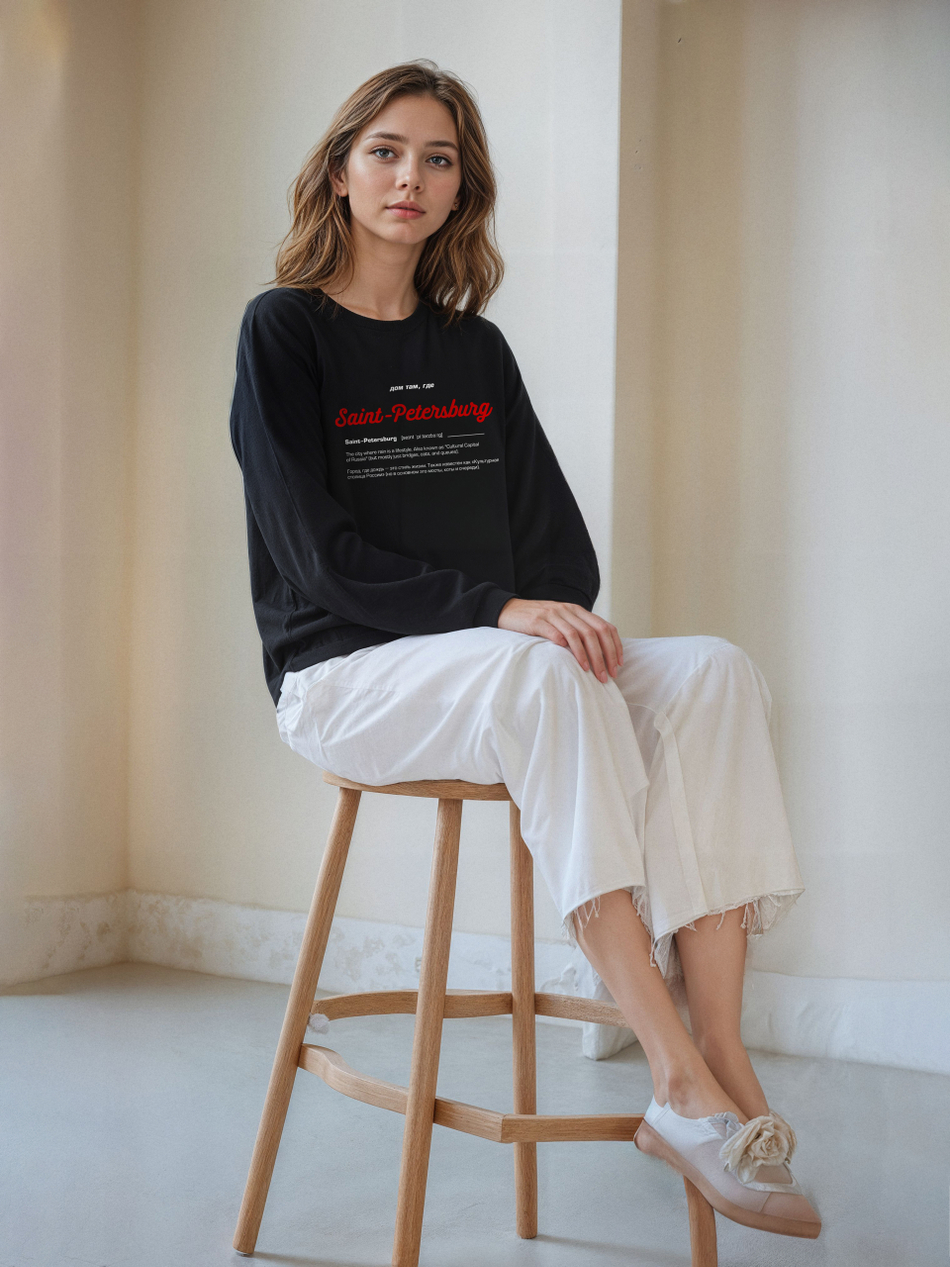 Лонгслив женский  "Дом там где...Saint-Petersburg" черный