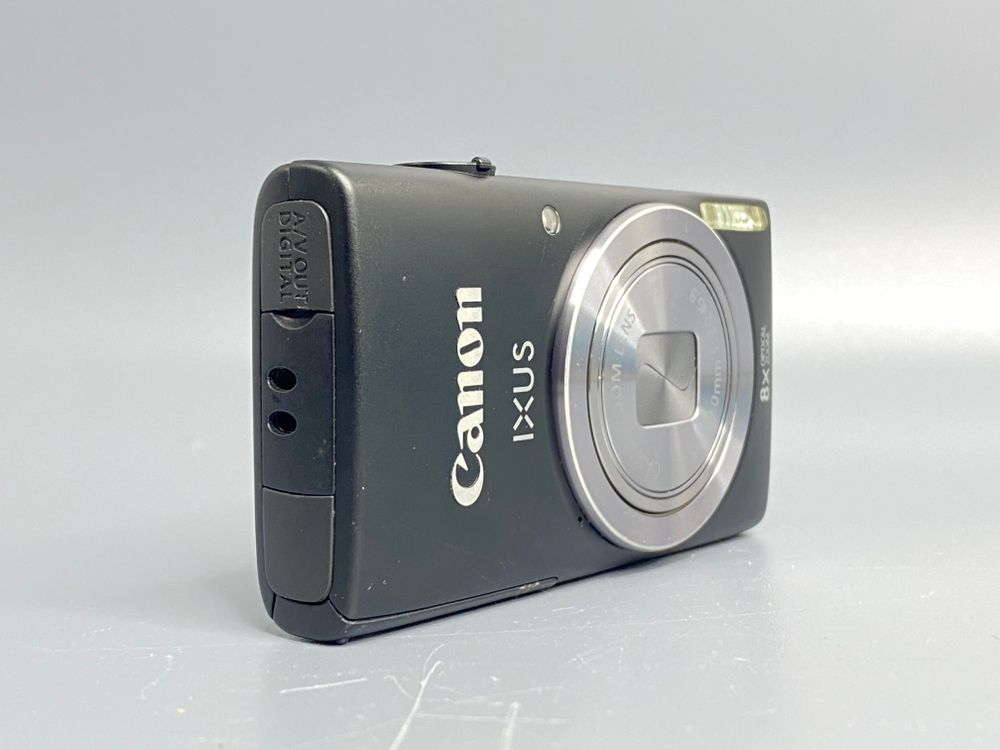 Canon Ixus 133
