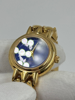 Часы Oscar de la Renta