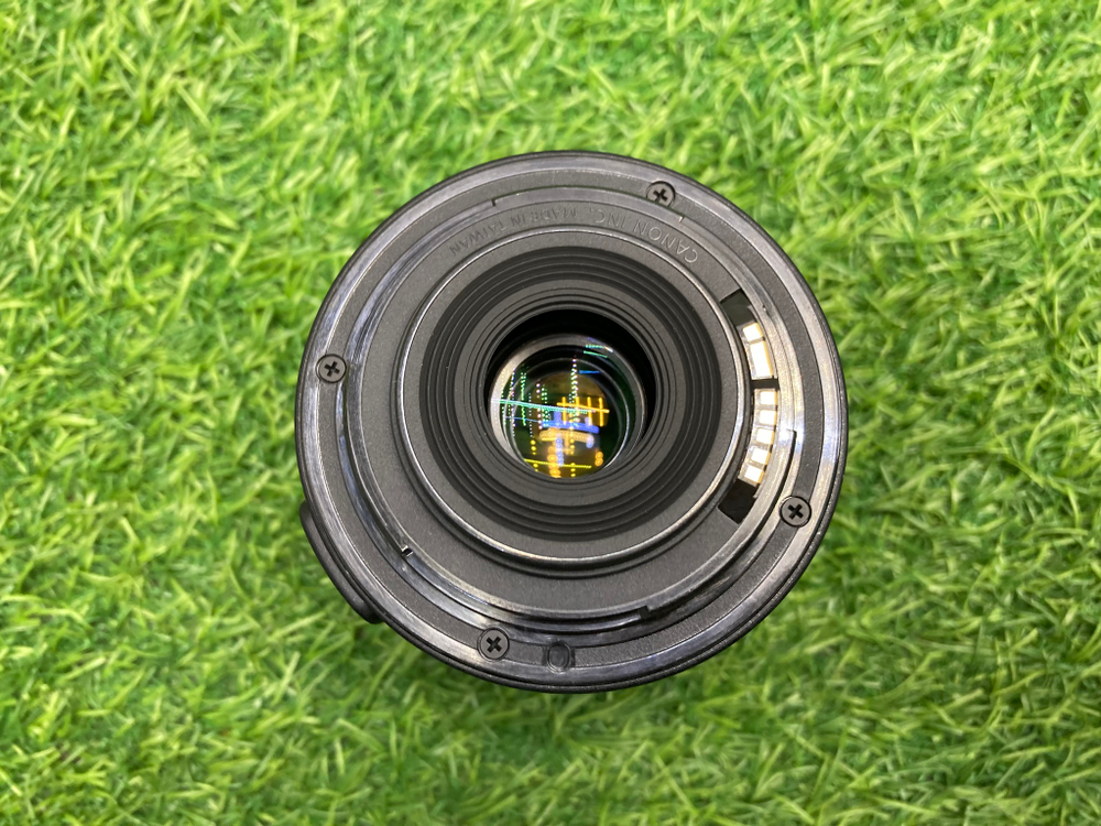 Canon 650D Kit 18-55mm 3.5-5.6 III 21.000 кадров