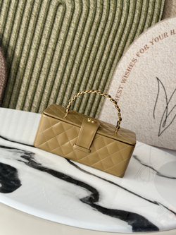 Chanel Bag (2 sizes)