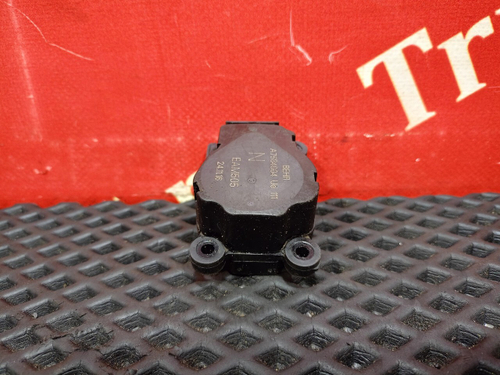 Моторчик заслонки отопителя