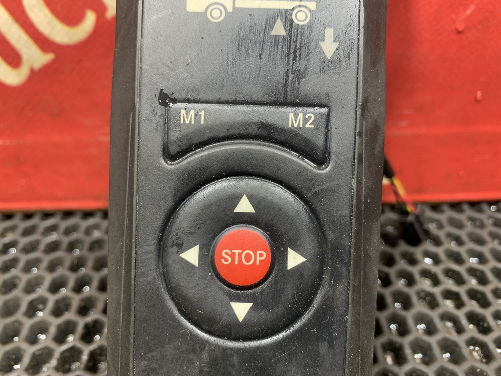 Пульт управления пневмоподвеской 2020г.