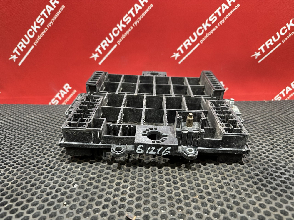 Кронштейн разъемов 2019г