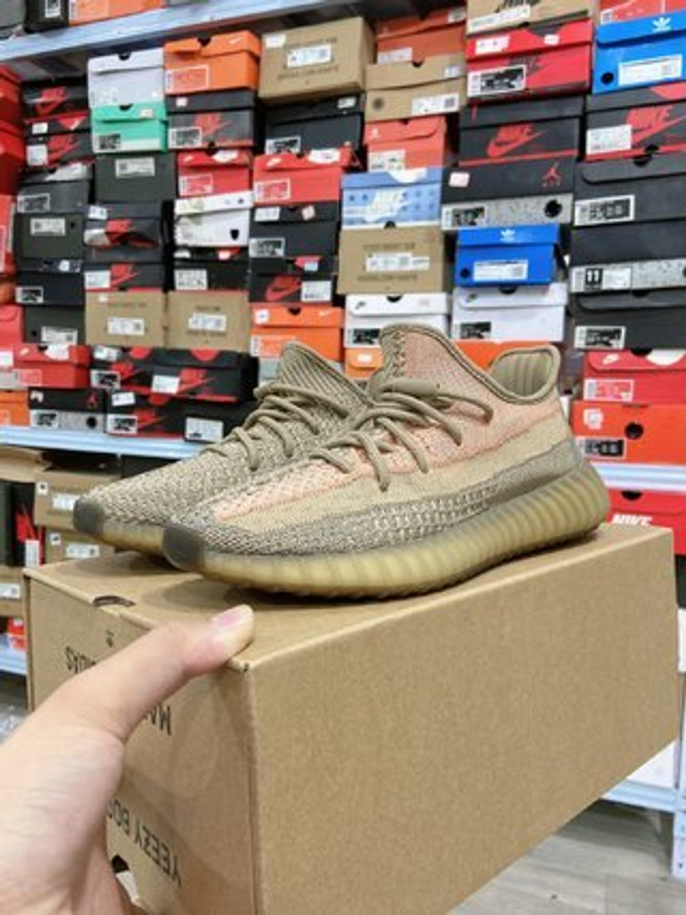 Купить кроссовки  adidas Yeezy Boost 350 V2 "Sand Taupe"