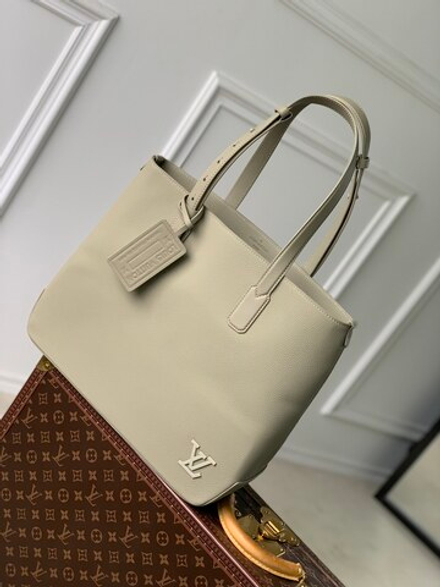 Louis Vuitton Fastline Tote Bag