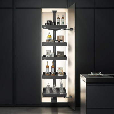 Просторная кладовая SHEARER