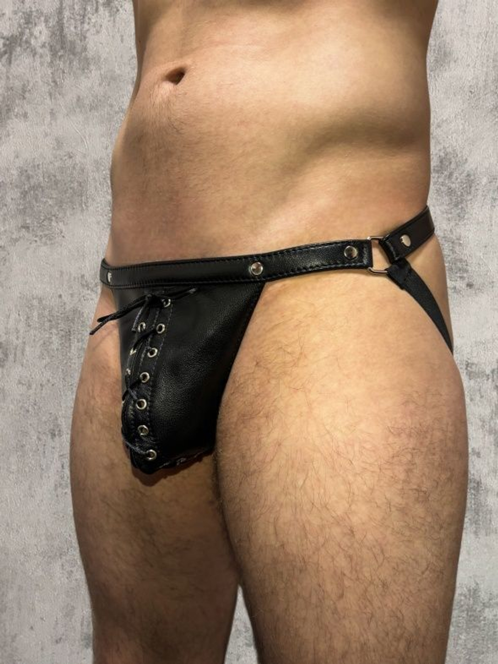 Кожаные мужские трусы-джоки со шнуровкой (Цвет: черный)