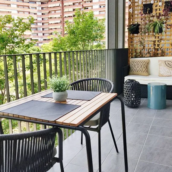 Стул Yanet черный