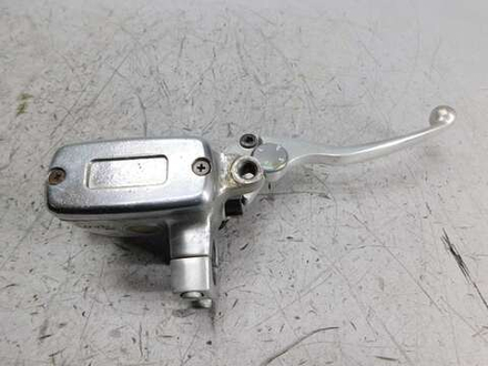Цилиндр переднего тормоза Honda Steed 400 NC26