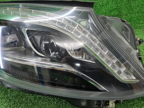 Фара правая Mercedes S W222 (2013-2017) LED