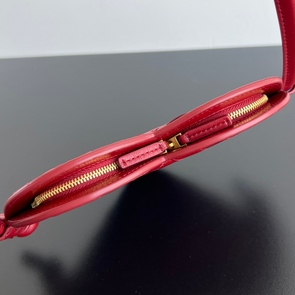 Bottega Veneta Mini Solstice Heart 22 cm