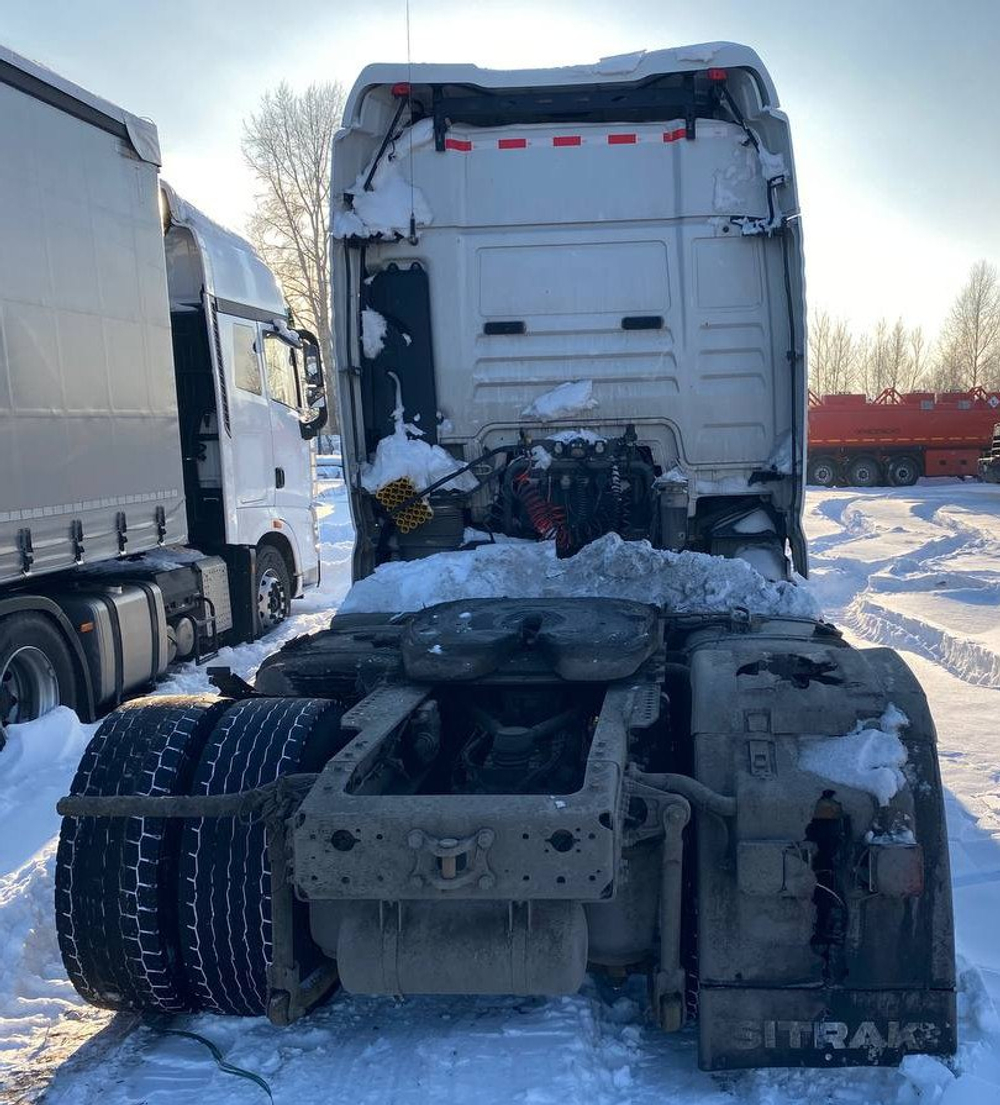 SITRAK C7H MAX 4x2 Седельный тягач ZZ4186V391HE (Дизельный, 12,4 л, 480 л.с., АТ)