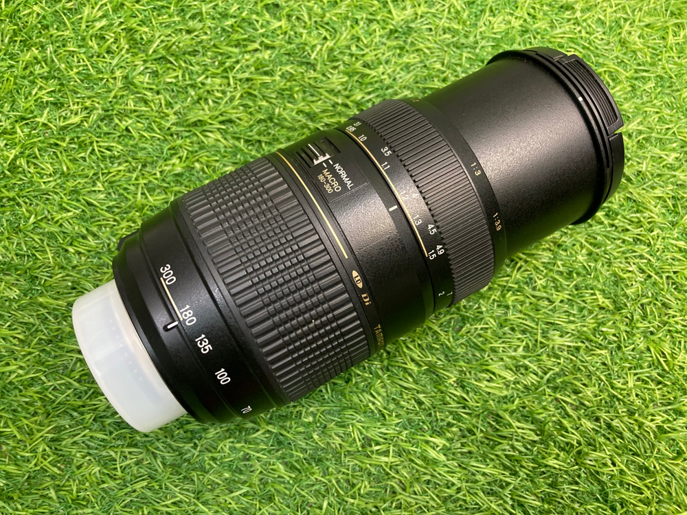 Tamron AF 70-300mm 4-5.6 Di LD Macro Nikon