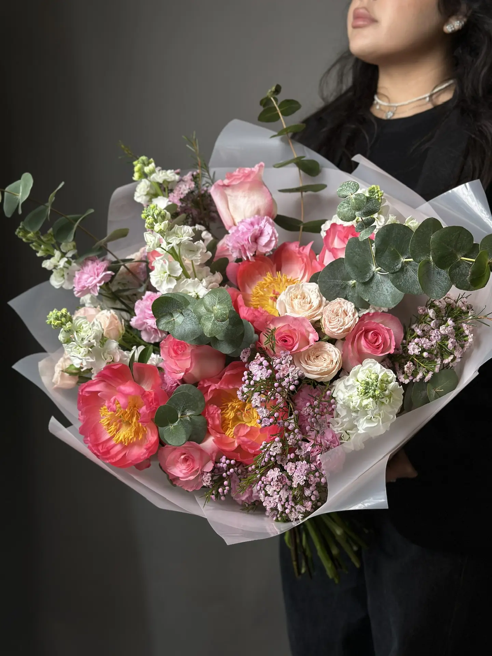 Сборный букет «Аристократический шик»