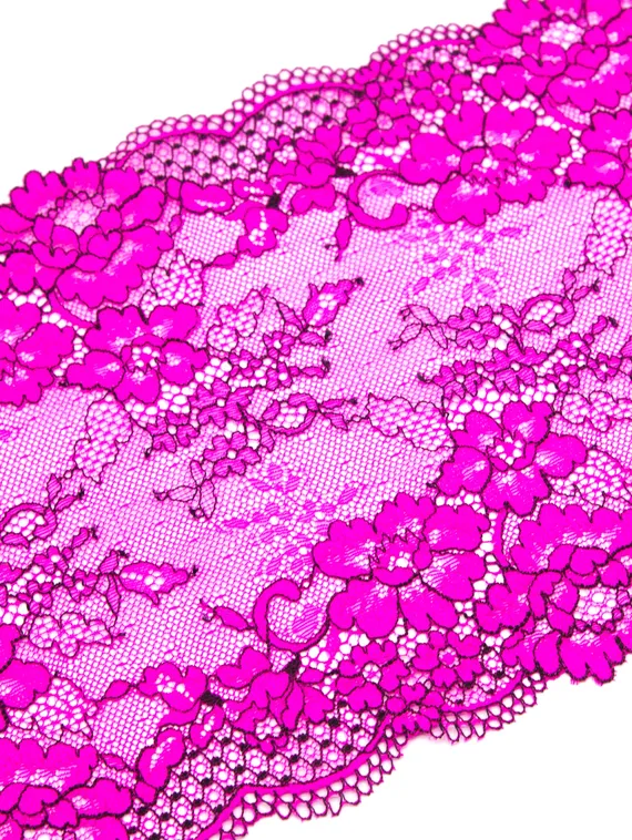 03-193 Кружево эластичное 19 см, фуксия/черный