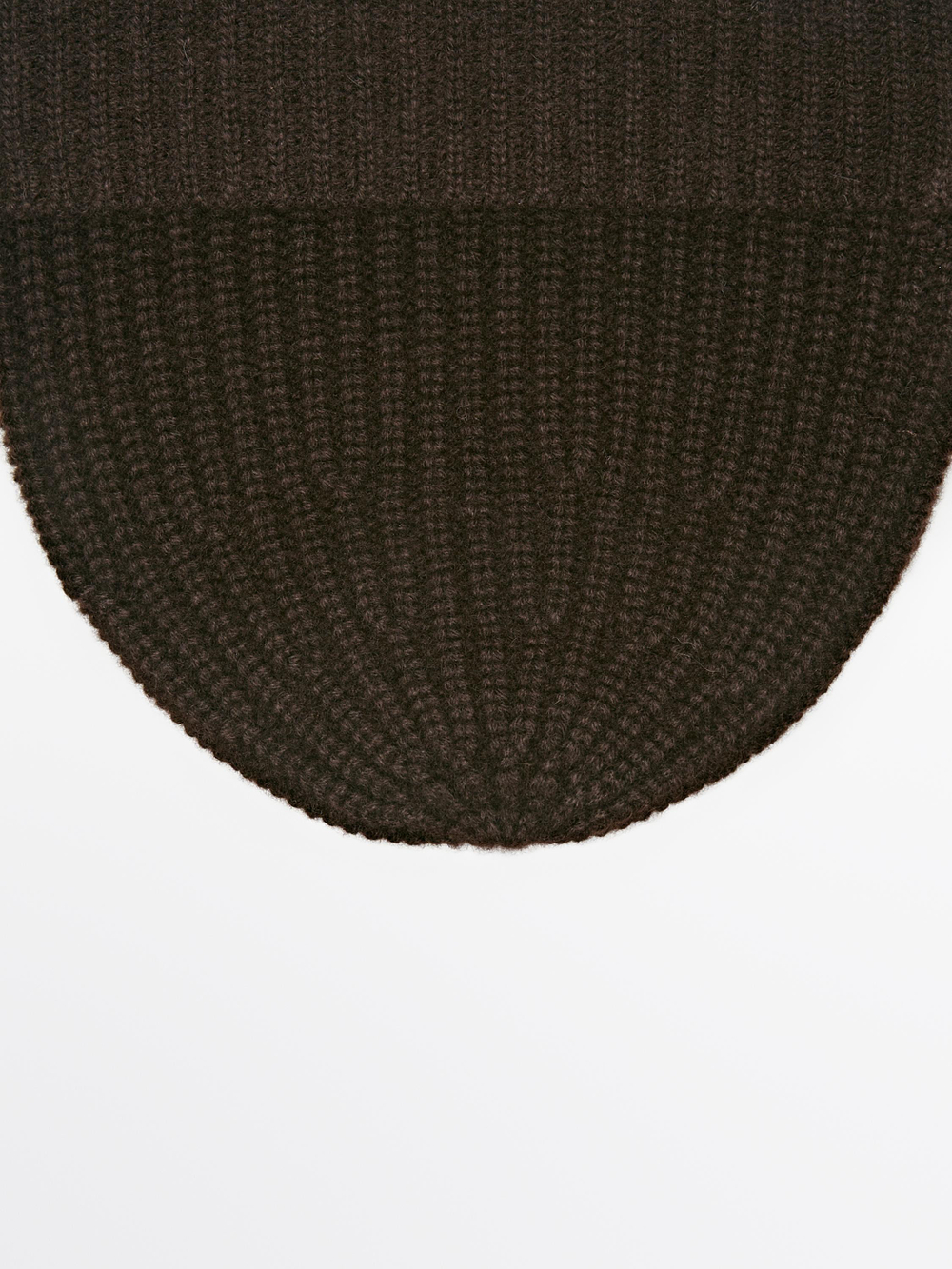 Massimo Dutti Шапка бини из 100% кашемира в рубчик, коричневый