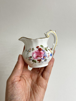 Сливочник Royal Crown Derby