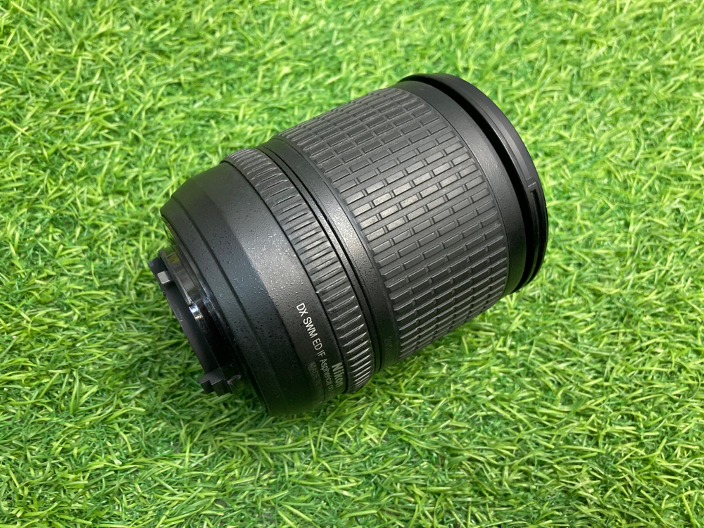 Nikon 18-135mm 3.5-5.6 ED-IF AF-S DX