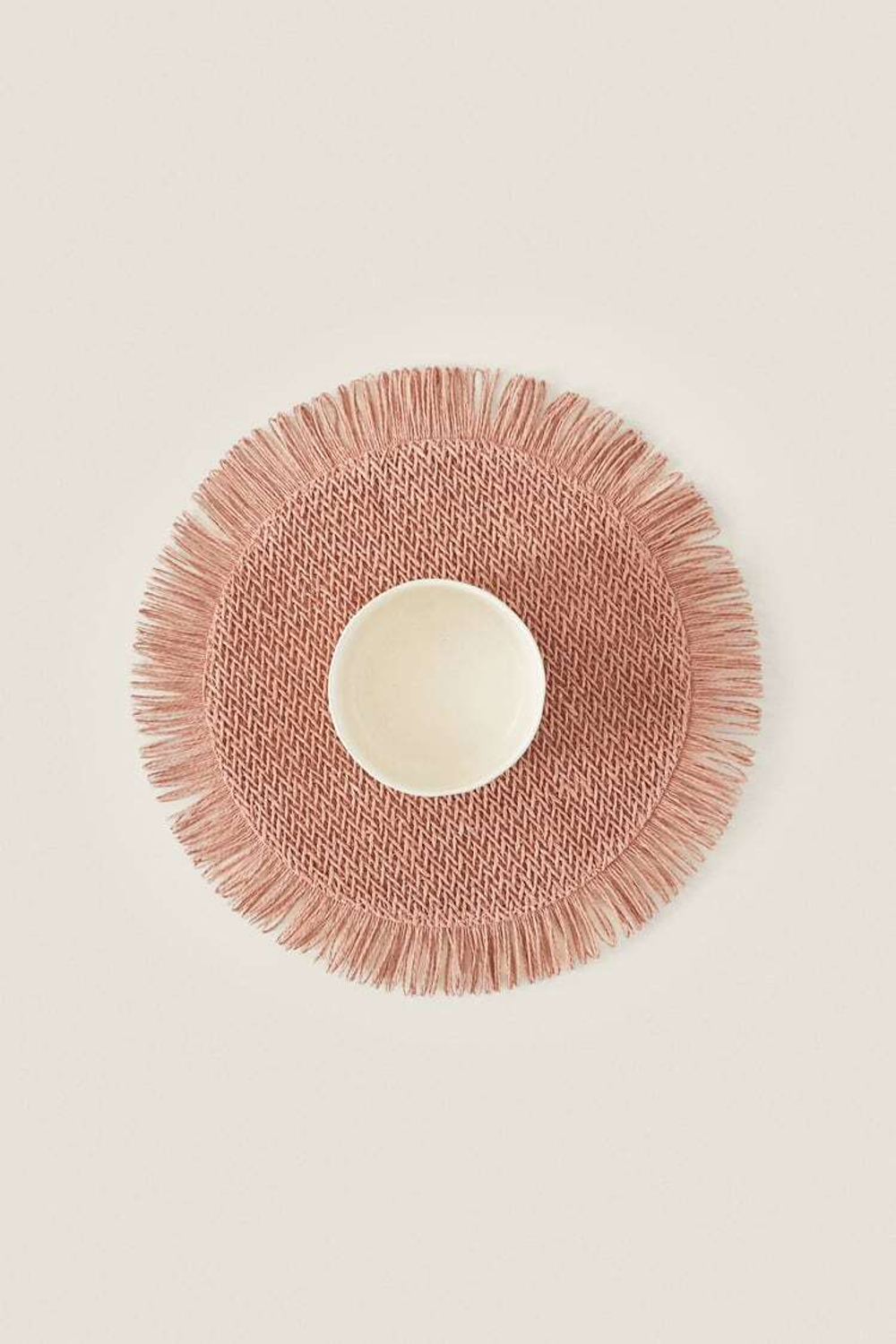 ZARA HOME БУМАЖНАЯ САЛФЕТКА С БАХРОМОЙ, БЛЕДНО-РОЗОВЫЙ