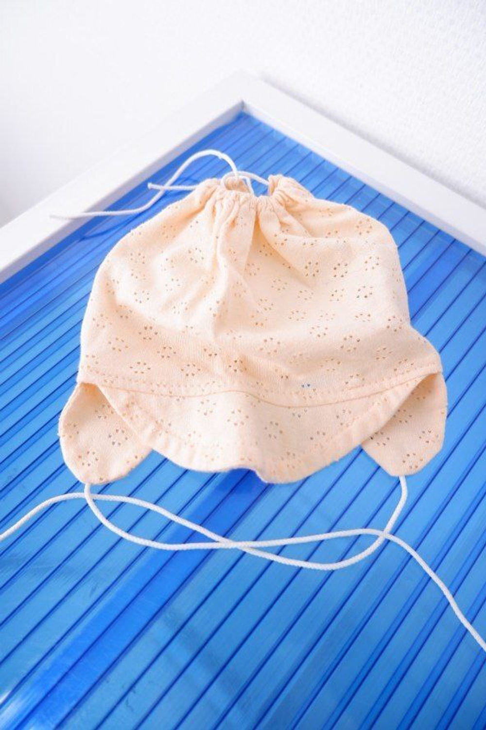 Шапка с козырьком