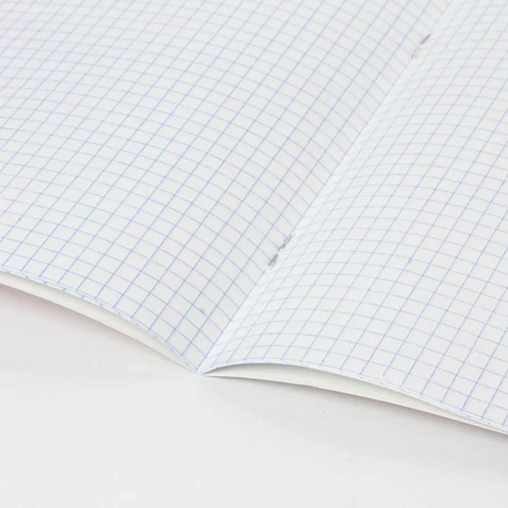 Тетрадь 12 л. BRAUBERG КЛАССИКА NEW клетка, обложка картон, СИНЯЯ, 105686